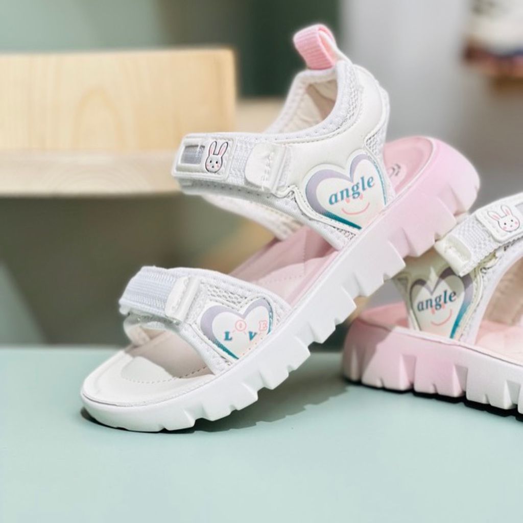 خرید اینترنتی قیمت صندل دخترانه بچگانه طرح آنجل برند Winstar کد 4010902