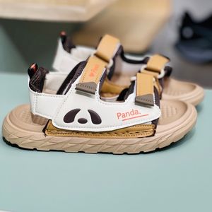 خرید اینترنتی قیمت صندل بچگانه طرح پاندا برند Winstar کد 4010903