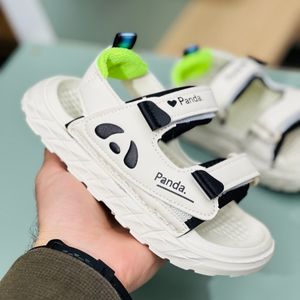 خرید اینترنتی قیمت صندل بچگانه طرح پاندا برند Winstar کد 4010903