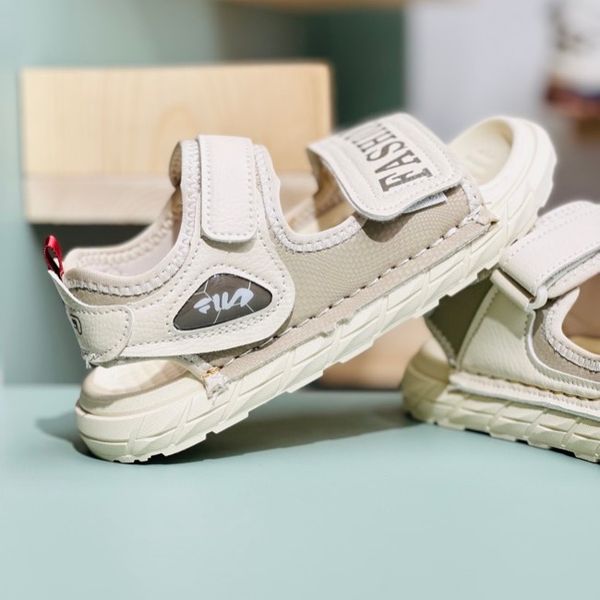 صندل بچگانه طرح Fila برند Winstar کد 4011001
