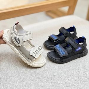 صندل بچگانه طرح Fila از وینستار کد 4011001