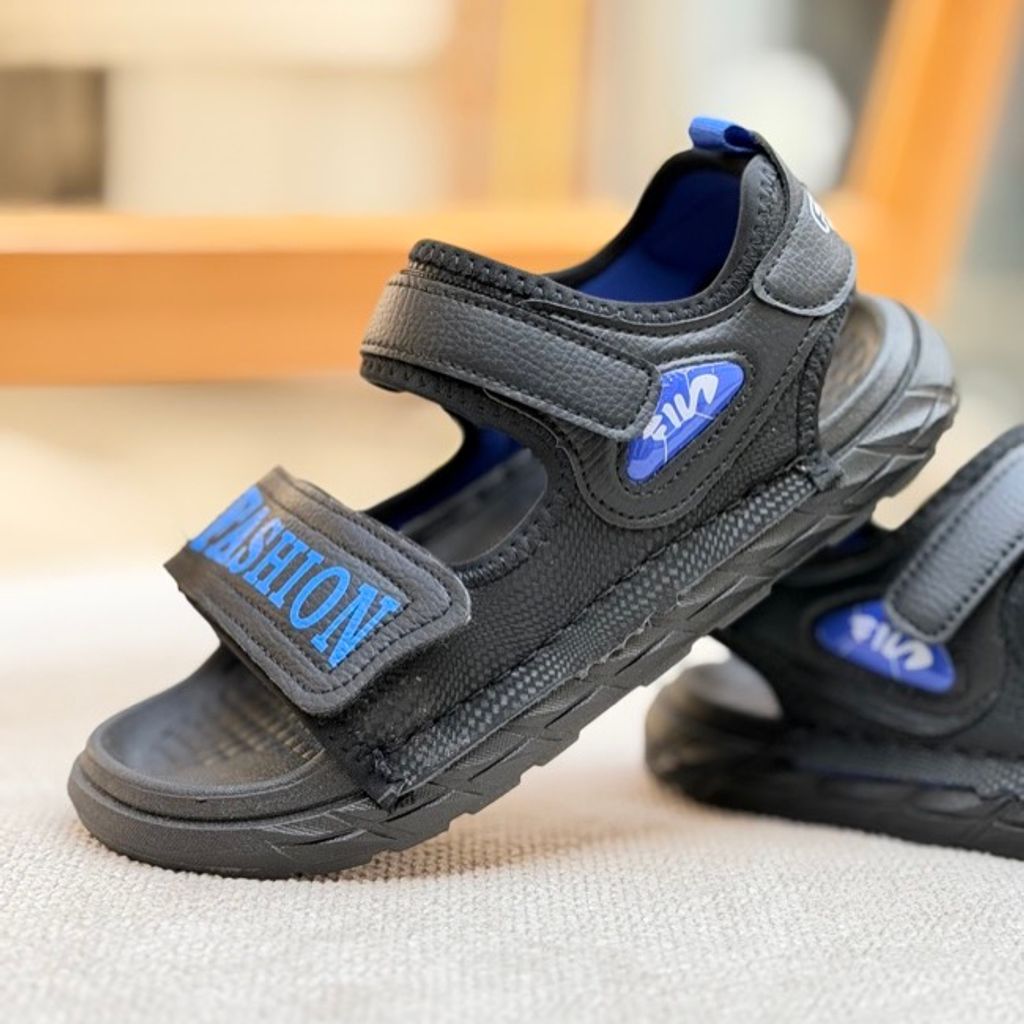 خرید اینترنتی قیمت صندل بچگانه طرح Fila از وینستار کد 4011001