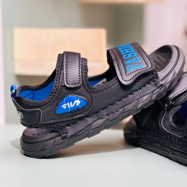 صندل بچگانه طرح Fila برند Winstar کد 4011001