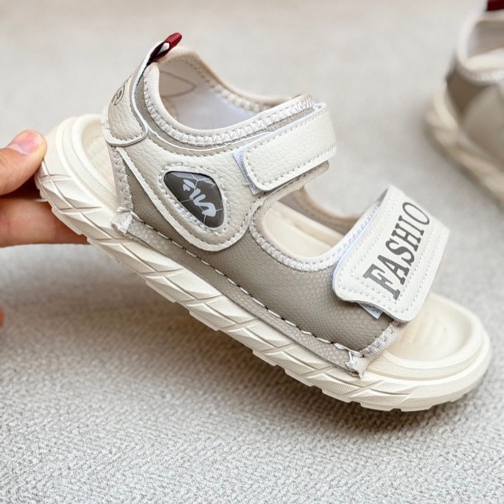 خرید اینترنتی قیمت صندل بچگانه طرح Fila از وینستار کد 4011001
