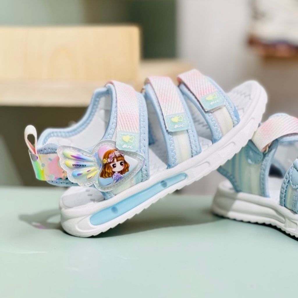 خرید اینترنتی قیمت صندل بچگانه طرح سه چسب برند A+B کد 4011401