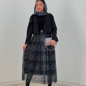 مشخصات ست سه تیکه شال کت و دامن