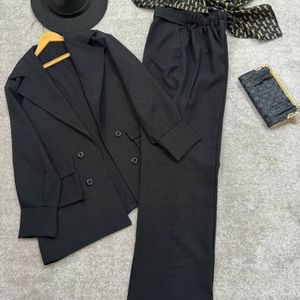 فروش اینترنتی مانتو شلوار لاله