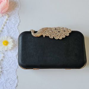 خرید اینترنتی کیف کلاچ مدل طاووس طلایی