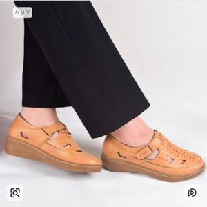کفش طبی داروخانه ای زنانه دور دوخت درمان خارپاشنه و ضد شوک زانو و کمر