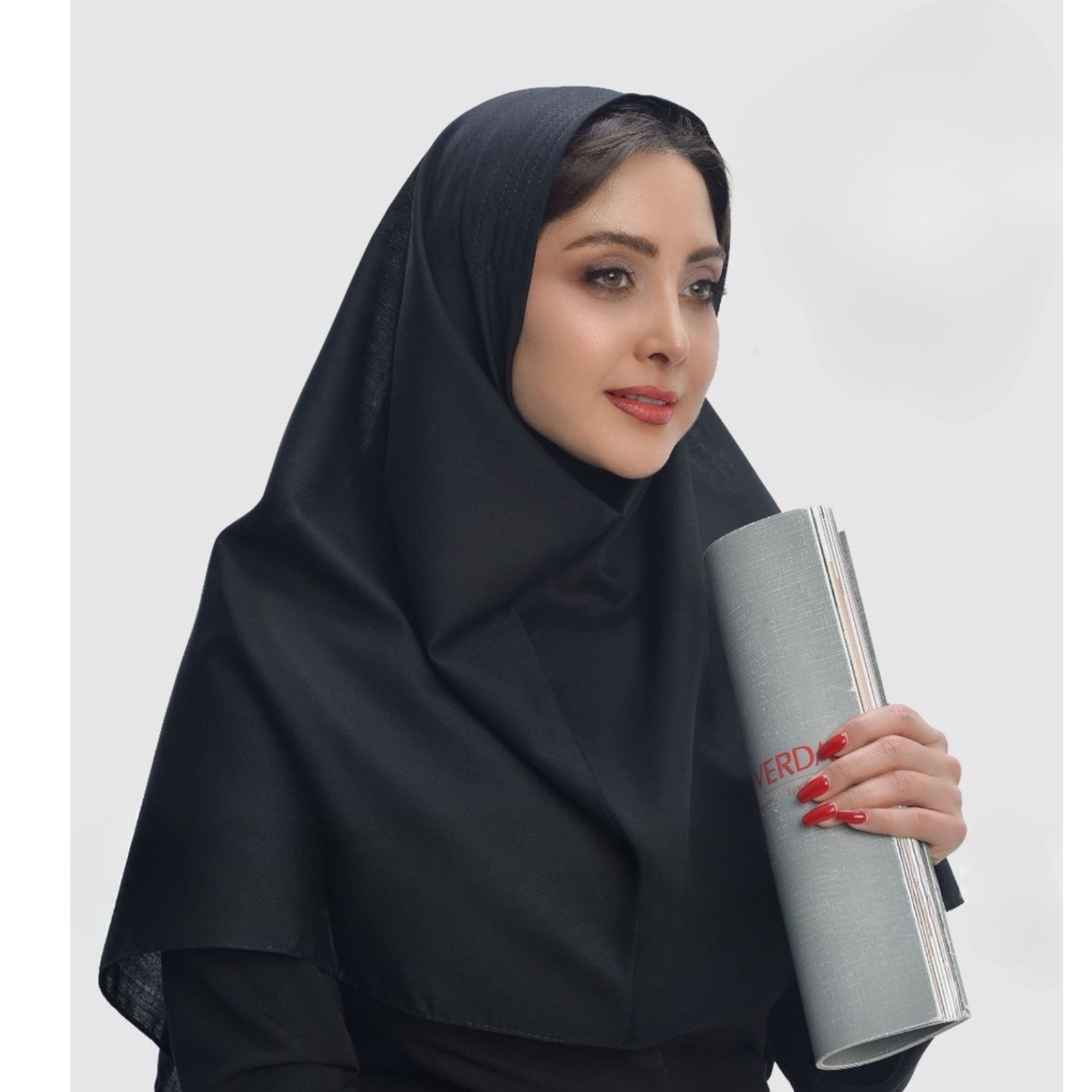 خرید اینترنتی مقنعه بروجردی ابردوزی