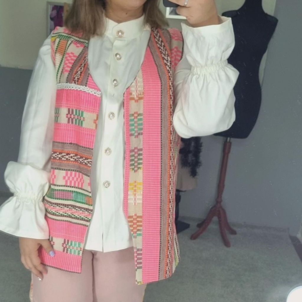 خرید اینترنتی وست زنانه هندی