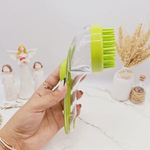خرید اینترنتی برس و ماساژور سیلیکونی مخزنی دسته دار