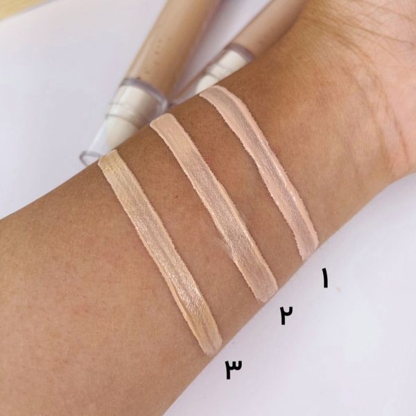 کانسیلر مایع دو طرفه پد دار دایسل SPF 30 شماره 02