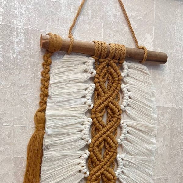 دیوار کوب ترنم