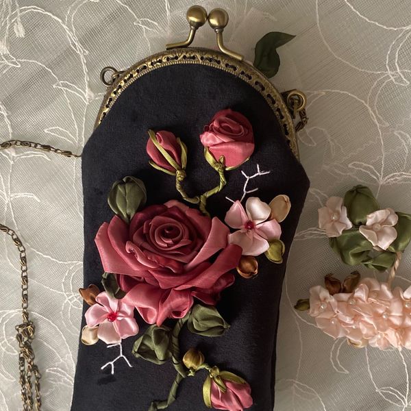 کیف موبایل مجلسی شاخه رز