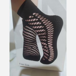 خرید اینترنتی جوراب  نیم ساق توری طرحدار مجلسی زنانه