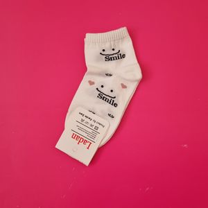 جوراب زنانه نیم ساق کبریتی طرح خرسی تم صورتی