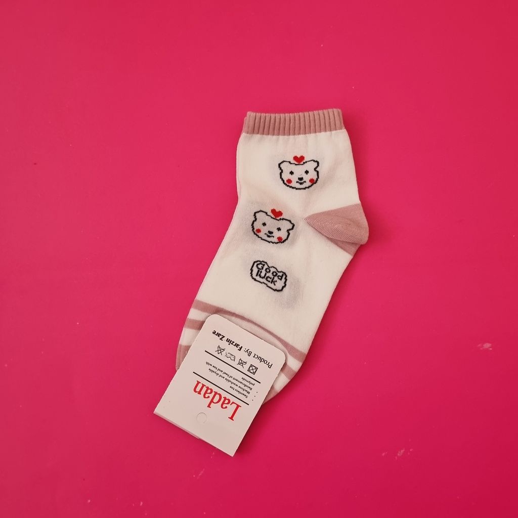 قیمت جوراب زنانه نیم ساق کبریتی طرح خرسی تم صورتی