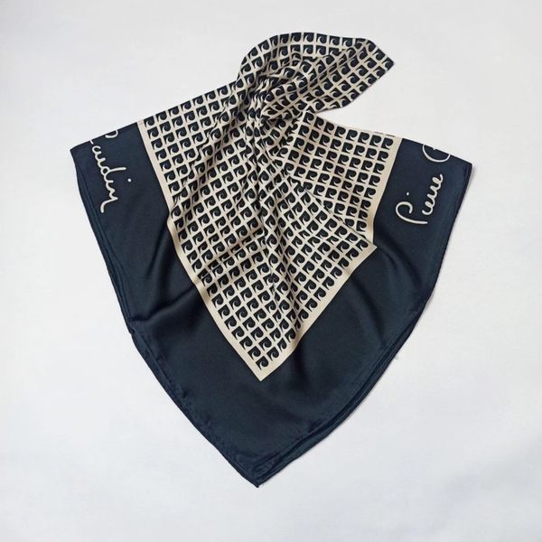 روسری ابریشم قواره 140 طرح پیر کاردین Pierre Cardin