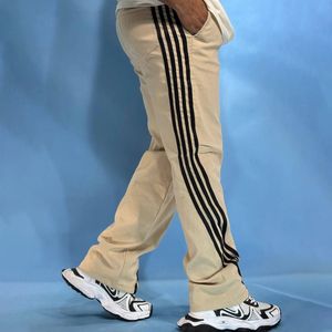 فروش اینترنتی شلوار مردانه مدل Strip ( در 2 رنگ بندی )