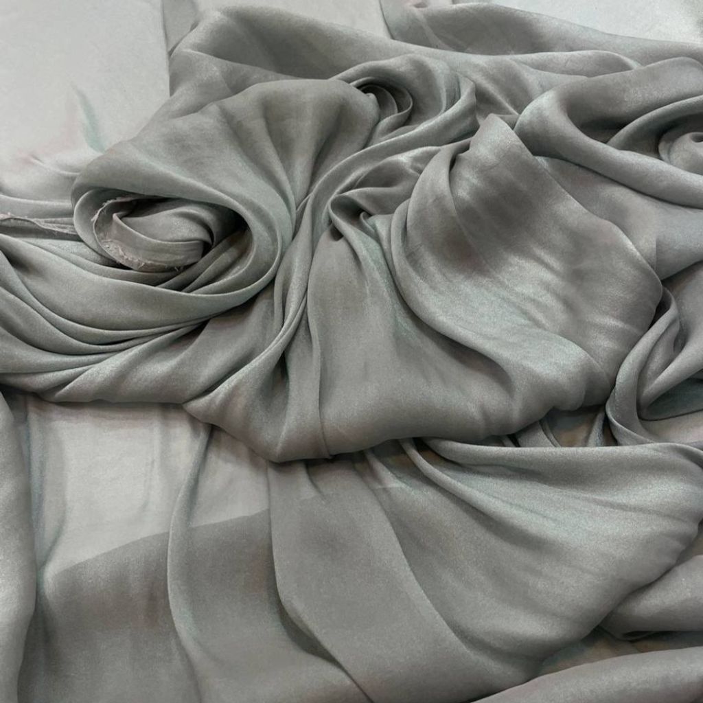 خرید اینترنتی پارچه حریر ملانژ ساده 2