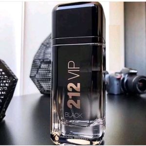 مشخصات تستر اروپایی ادو پرفیوم کارولینا هررا 212 VIP Black  Carolina herrera 212