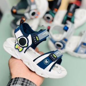 خرید اینترنتی قیمت صندل بچگانه طرح فضانورد برند A+B کد 4011403