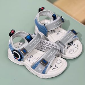 خرید اینترنتی قیمت صندل بچگانه طرح فضانورد برند A+B کد 4011403