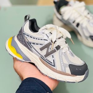 خرید اینترنتی قیمت کتونی بچگونه طرح نیوبالانس برند Kids کد 4011901