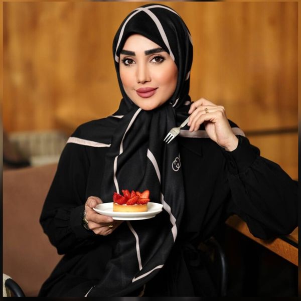 روسری ابریشم توییل قواره 140 کد 14