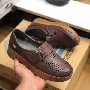 قیمت کفش طبی زنانه چسبی تابستانه رنگ قهوه ای