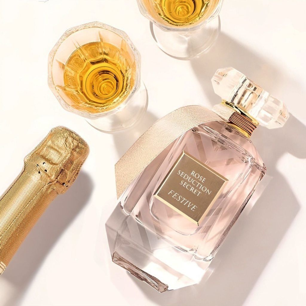 مشخصات عطر جدید شیک زنانه ویکتوریا سکرت بامب شل سلبریشن فراگرنس ورد - تهداد محدود