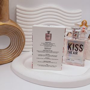 مشخصات ادکلن زنانه KISS THE AIR حجم 100 میل