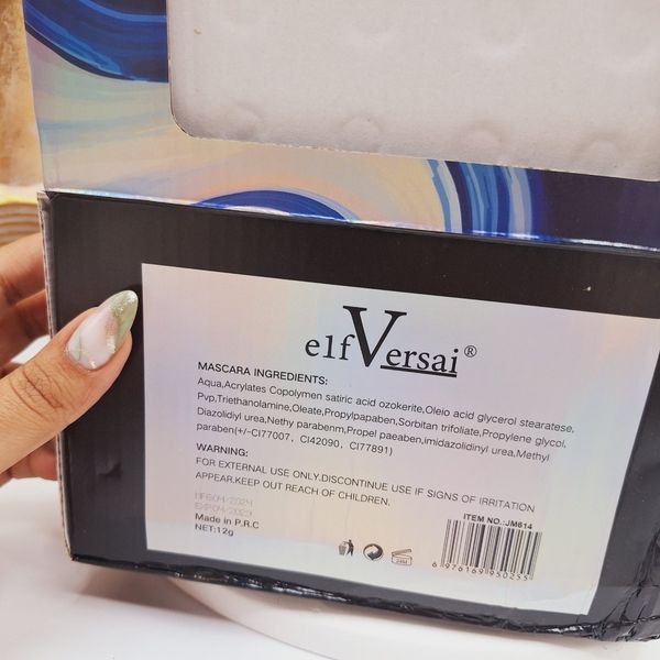 ریمل حجم دهنده و بلند کننده Versai مدل Thick