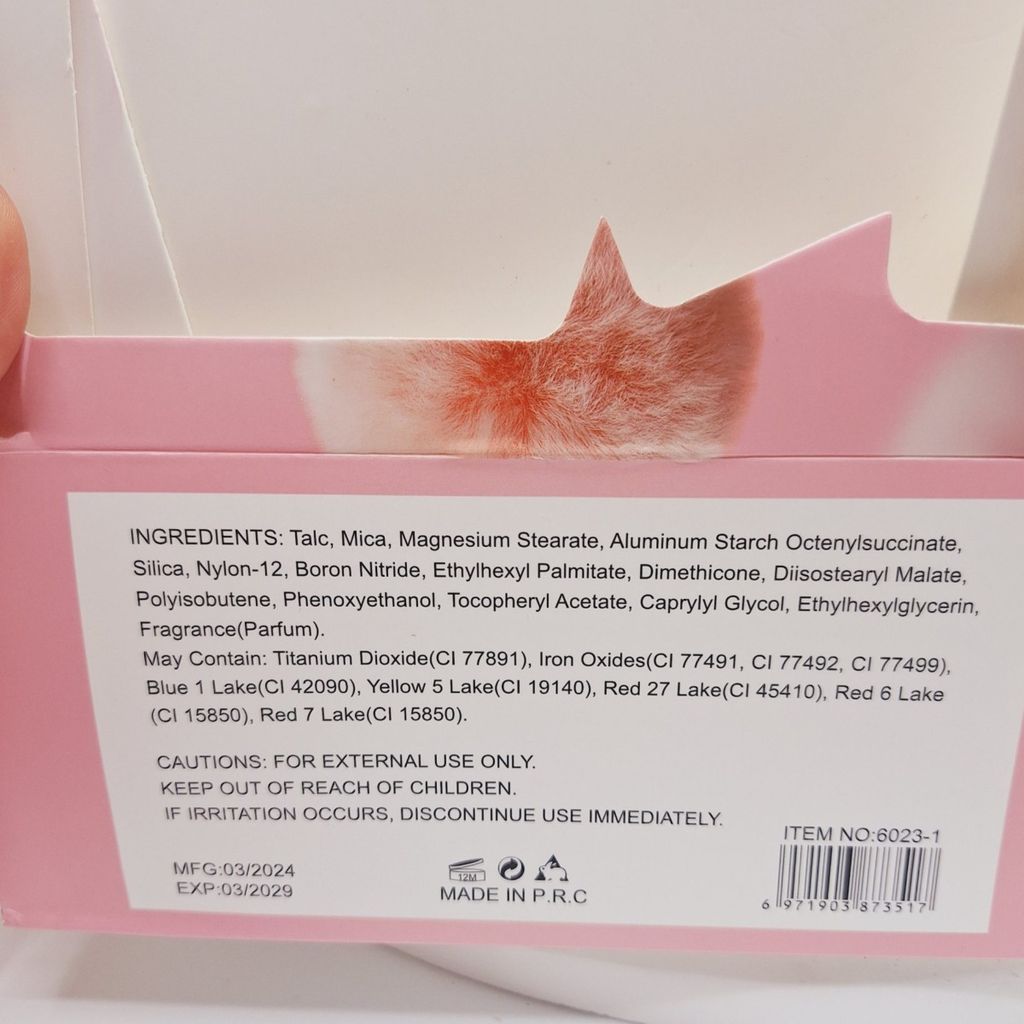 قیمت ارزان رژگونه استیکی پد دار برند کالر کاستل