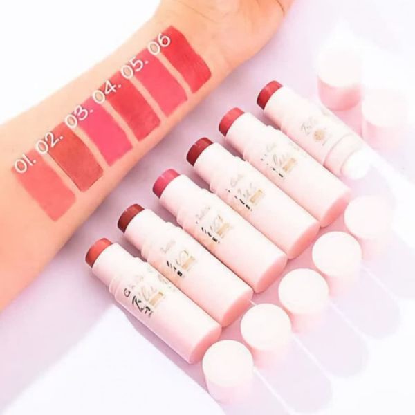 رژگونه استیکی پد دار برند کالر کاستل