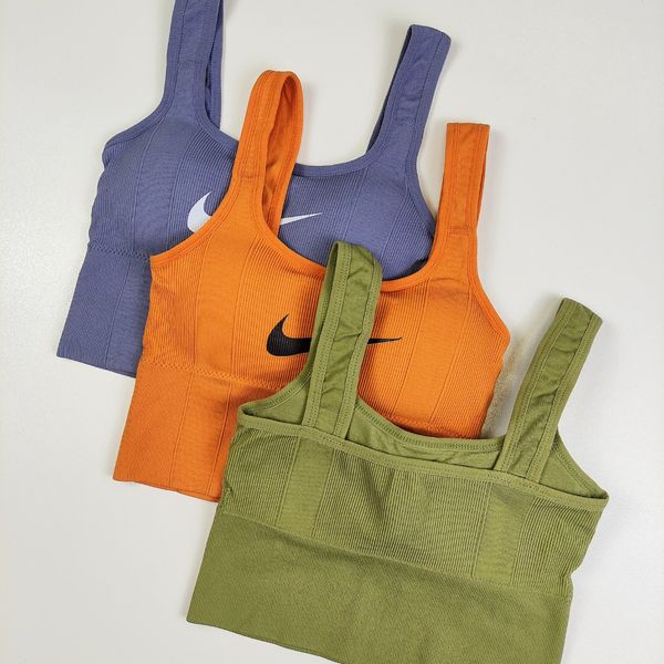 نیمتنه نایک