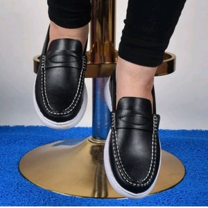 خرید آنلاین کفش مردانه دانشجویی اداری دور دوخت کالج سبک رویه نرم زیره ضدسایش سبک
