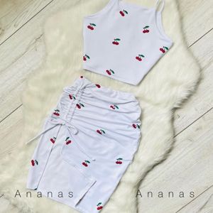 مشخصات ست تاپ دامن آلبالو