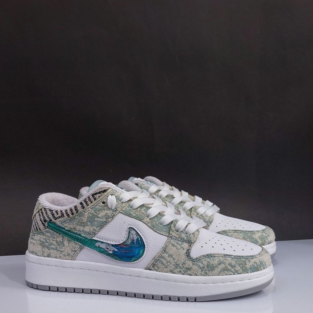 مشخصات کتونی نایک دراگون کیفیت بالا Nike Dragon