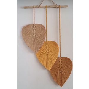 قیمت سه برگ مکرومه بافی طرح لیندا