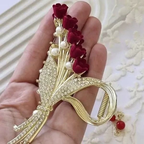 کلیپس فلزی مجلسی گل شکوفه قرمز