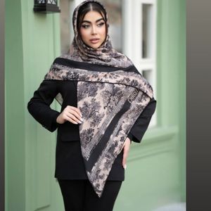 خرید انلاین روسری سوپر کرپ دست دوز 453