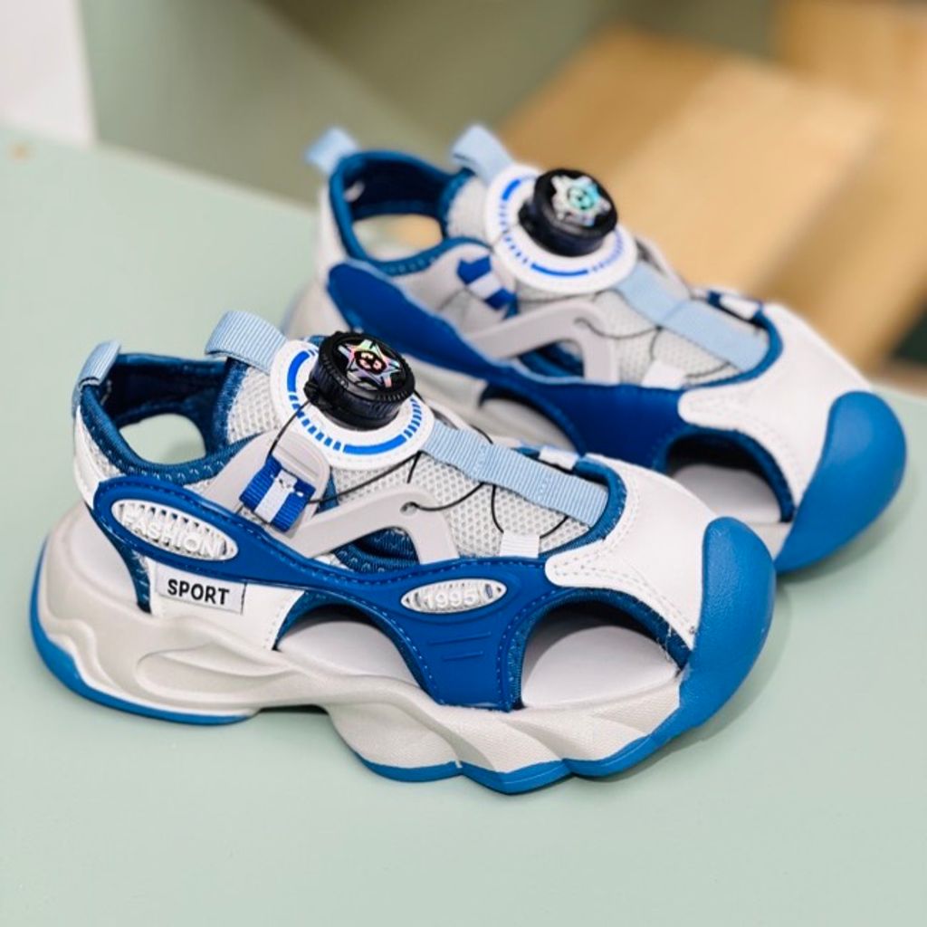 خرید اینترنتی قیمت صندل بچگانه طرح 1995 برند Kaka کد 4011902