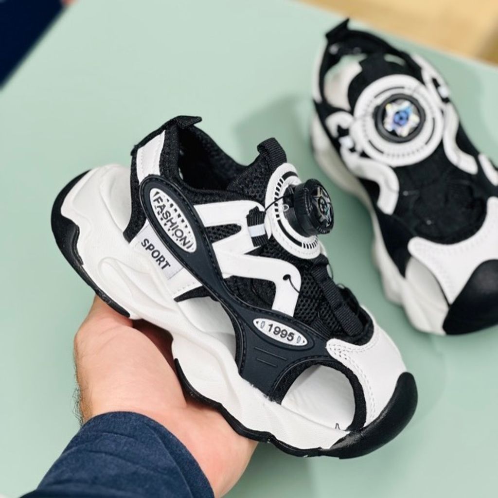 خرید اینترنتی قیمت صندل بچگانه طرح 1995 برند Kaka کد 4011902