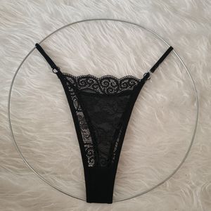 خرید اینترنتی شورت لامبادا زنانه مشکی فانتزی فری تا سایز 46 گیپور زیر نخ