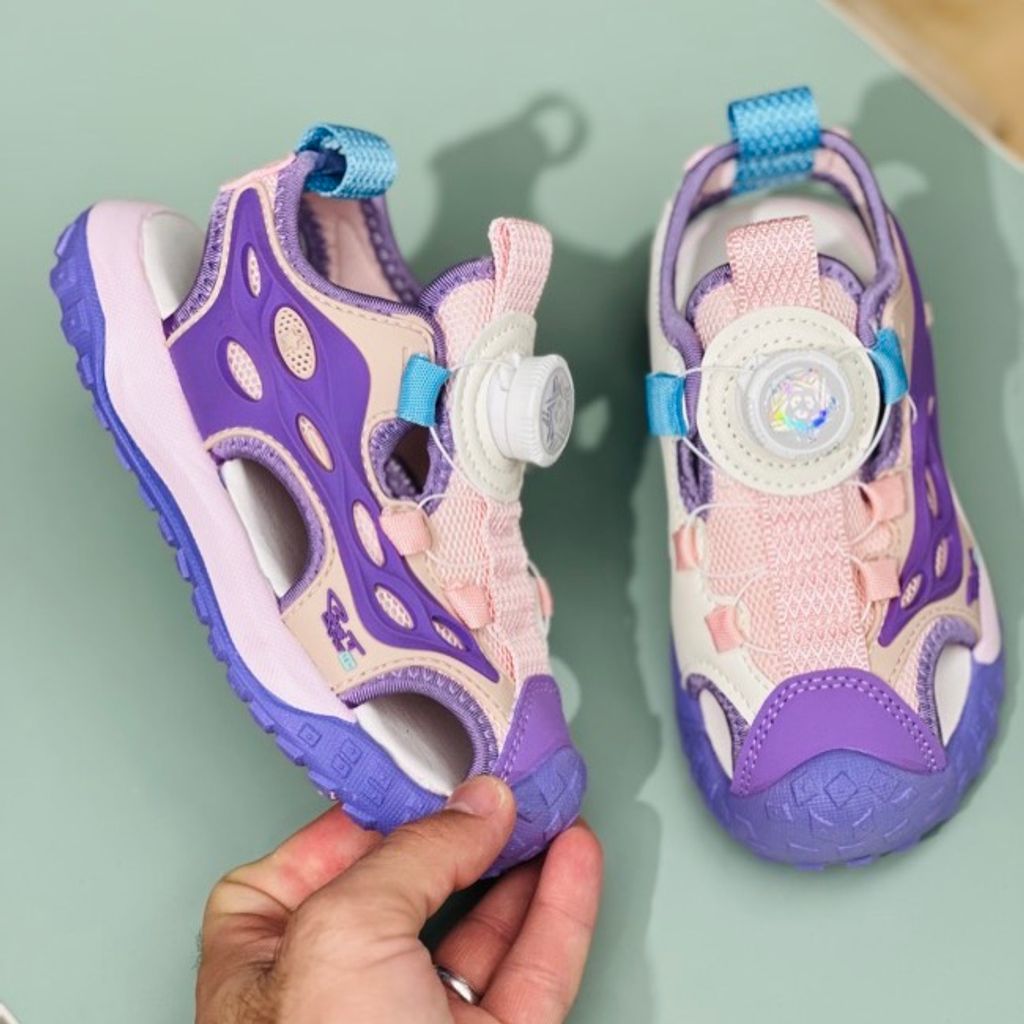 خرید اینترنتی قیمت صندل بچگانه طرح استار برند Kaka کد 4011903