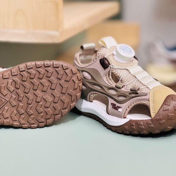 صندل بچگانه طرح استار برند Kaka کد 4011903