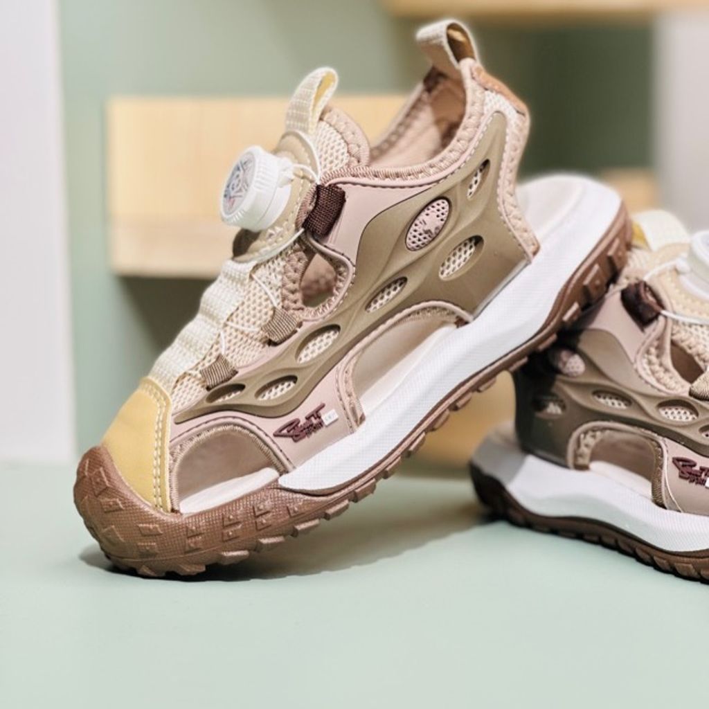 خرید اینترنتی قیمت صندل بچگانه طرح استار برند Kaka کد 4011903