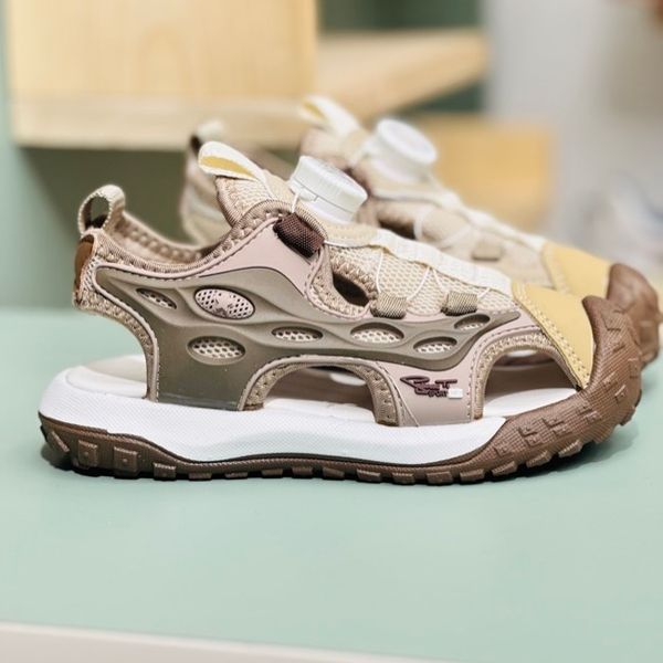 صندل بچگانه طرح استار برند Kaka کد 4011903